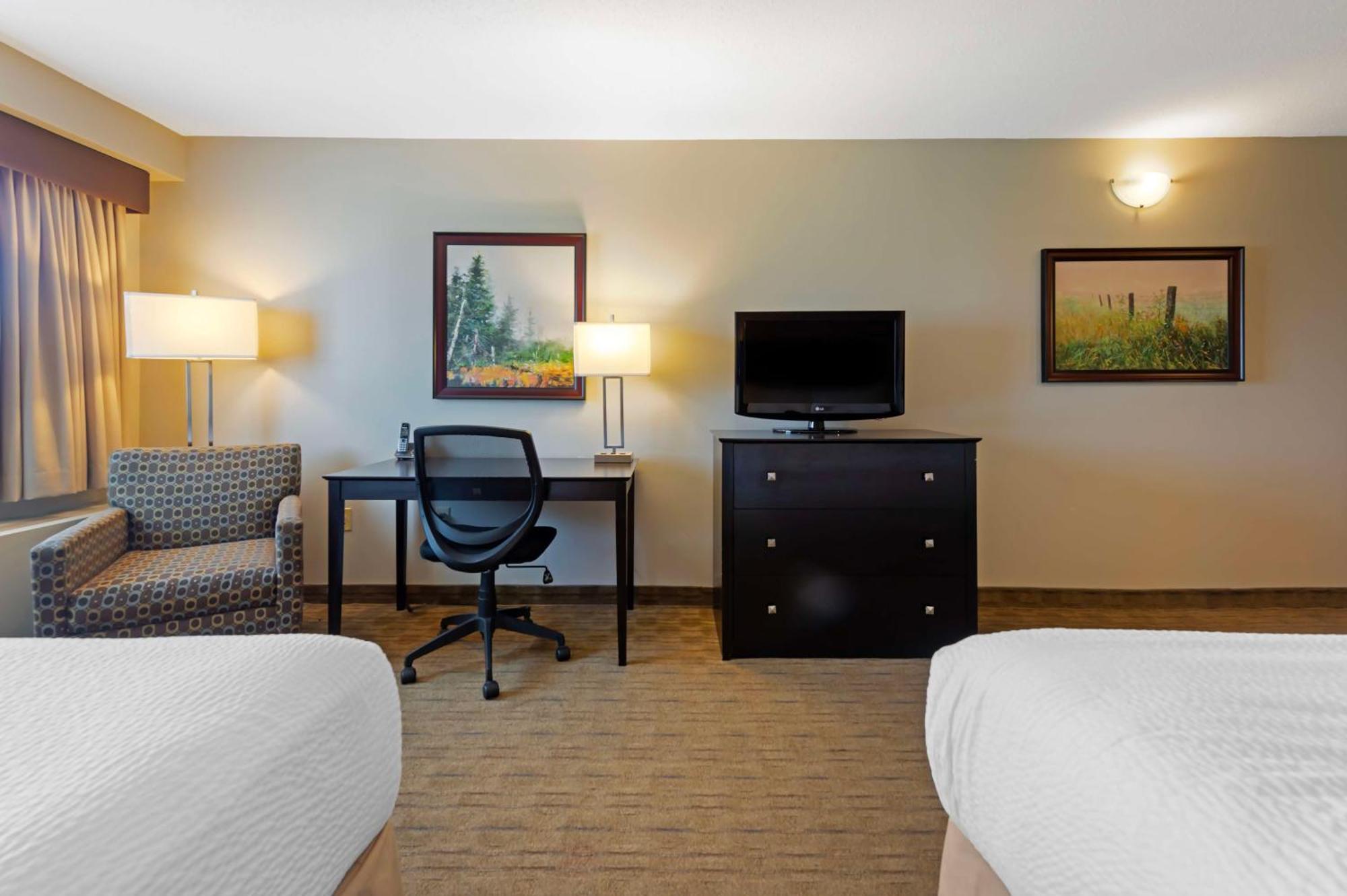 Best Western Pembroke Inn & Conference Centre Экстерьер фото